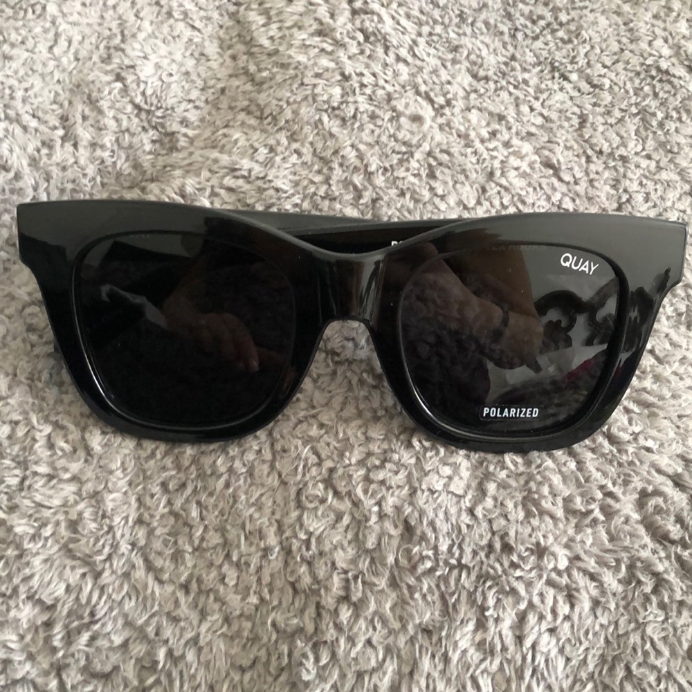 NWT//Quay after hours sunglasses
